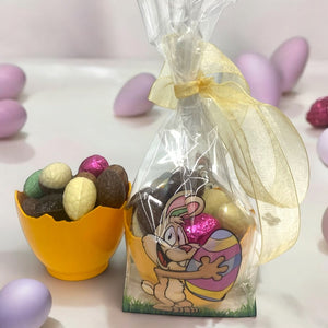 Gevulde Paaseitjes in half ei in gedecoreerd zakje - Macaronstore.nl