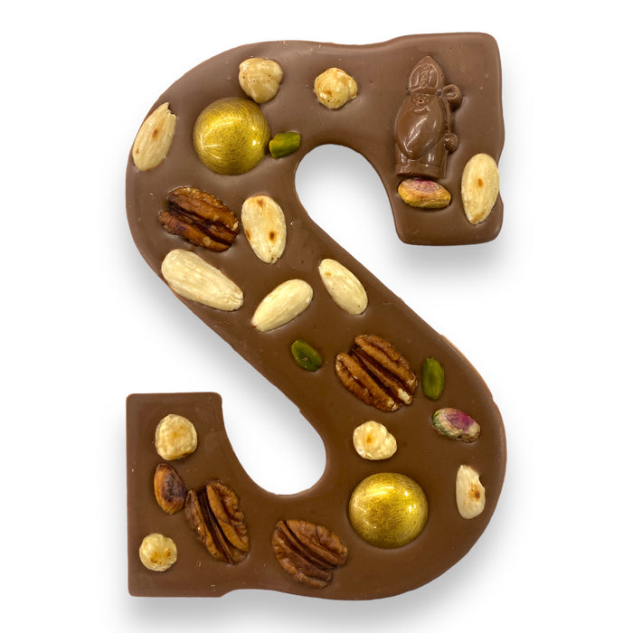 Luxe chocoladeletter  S Melkchocolade Noten per stuk