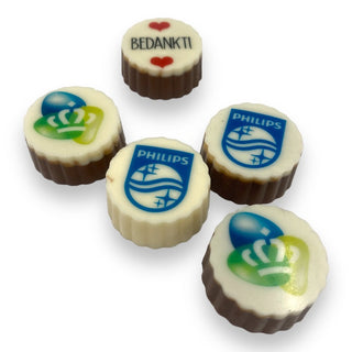 4 bonbons met logo